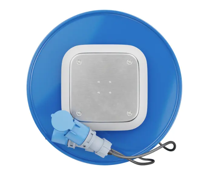 alt="Top view of the barrel with a metal panel and electrical connector, scalable and efficient technology"